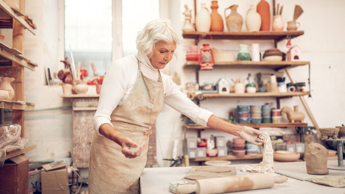 1402414541 old hobby sculpting jpg