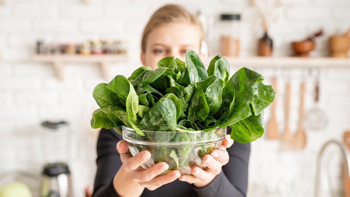 1877848981 spinach jpg