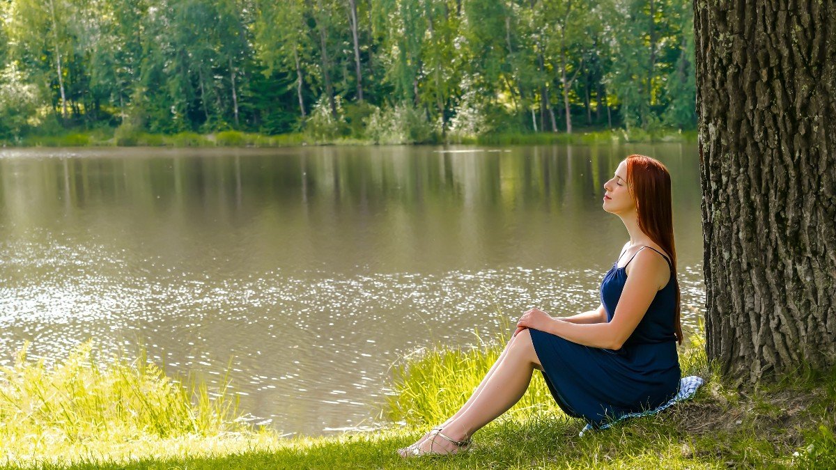 2345393117 woman nature tree lake jpg