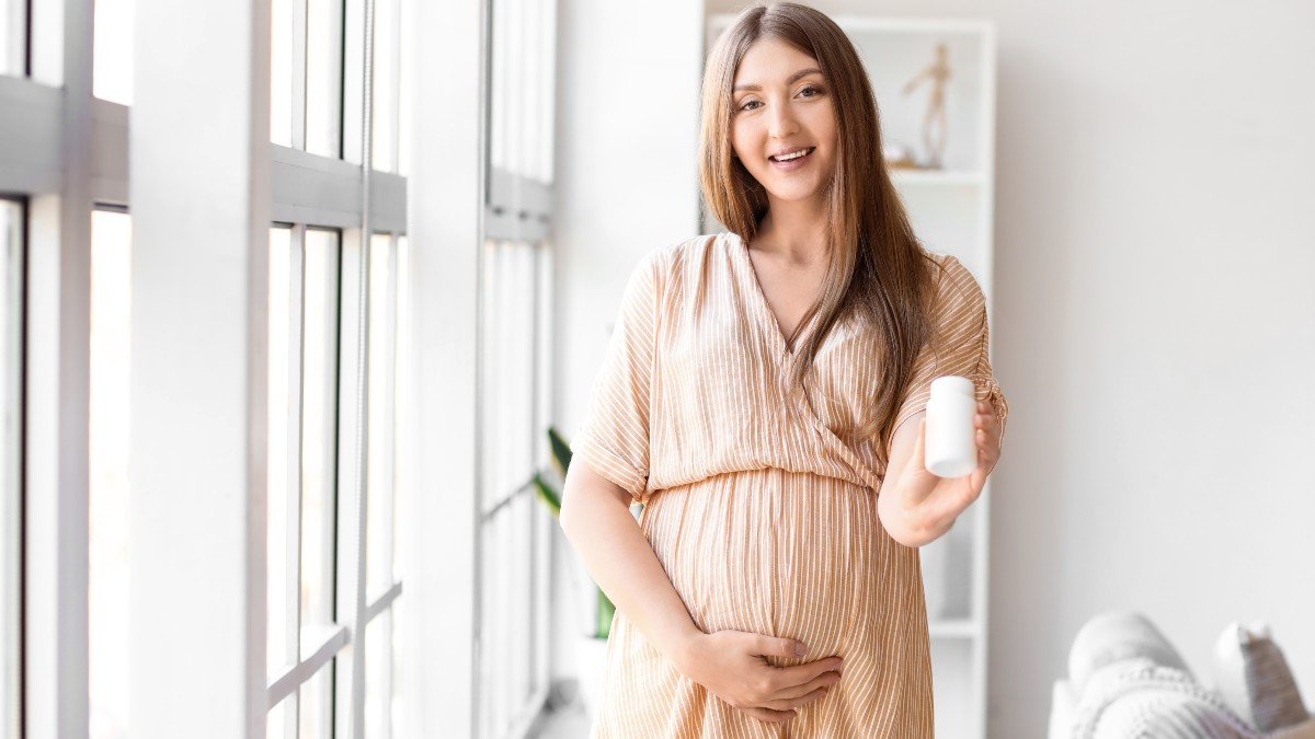 2423005993 pregnant jpg