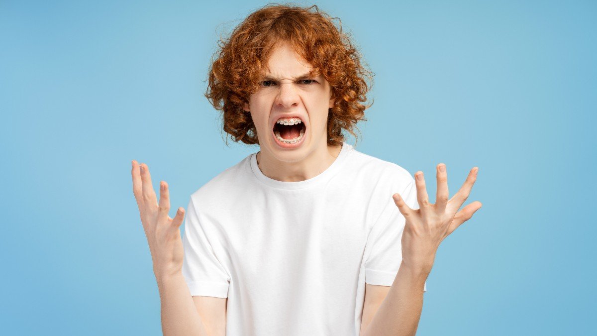 2428444547 angry aggressive teenager jpg