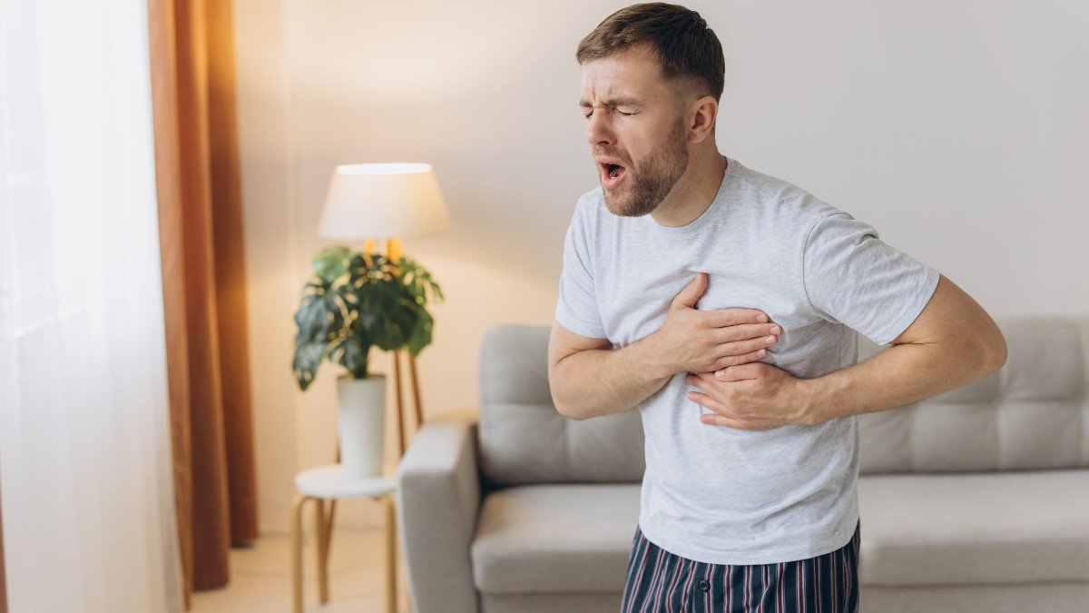 2476476521 heart attack jpg