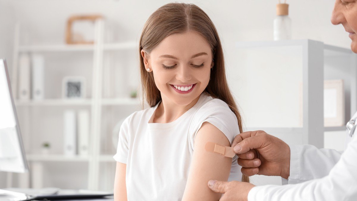 2480278039 vaccine vaccination jpg