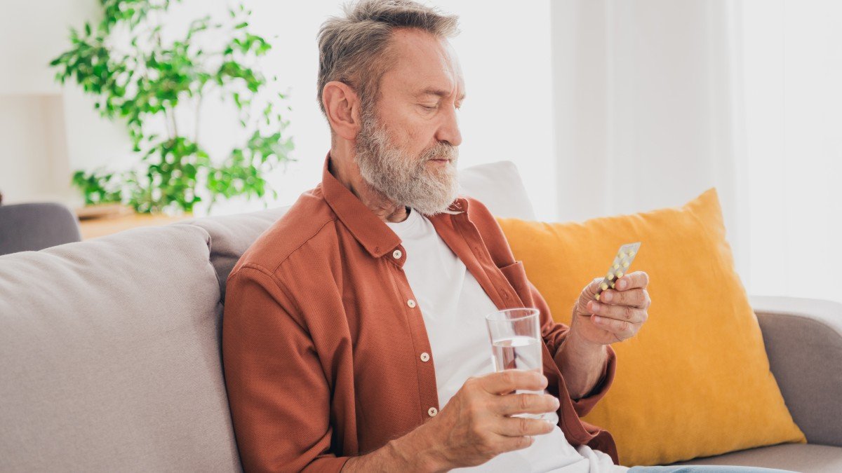 2522506367 pill aspirin jpg