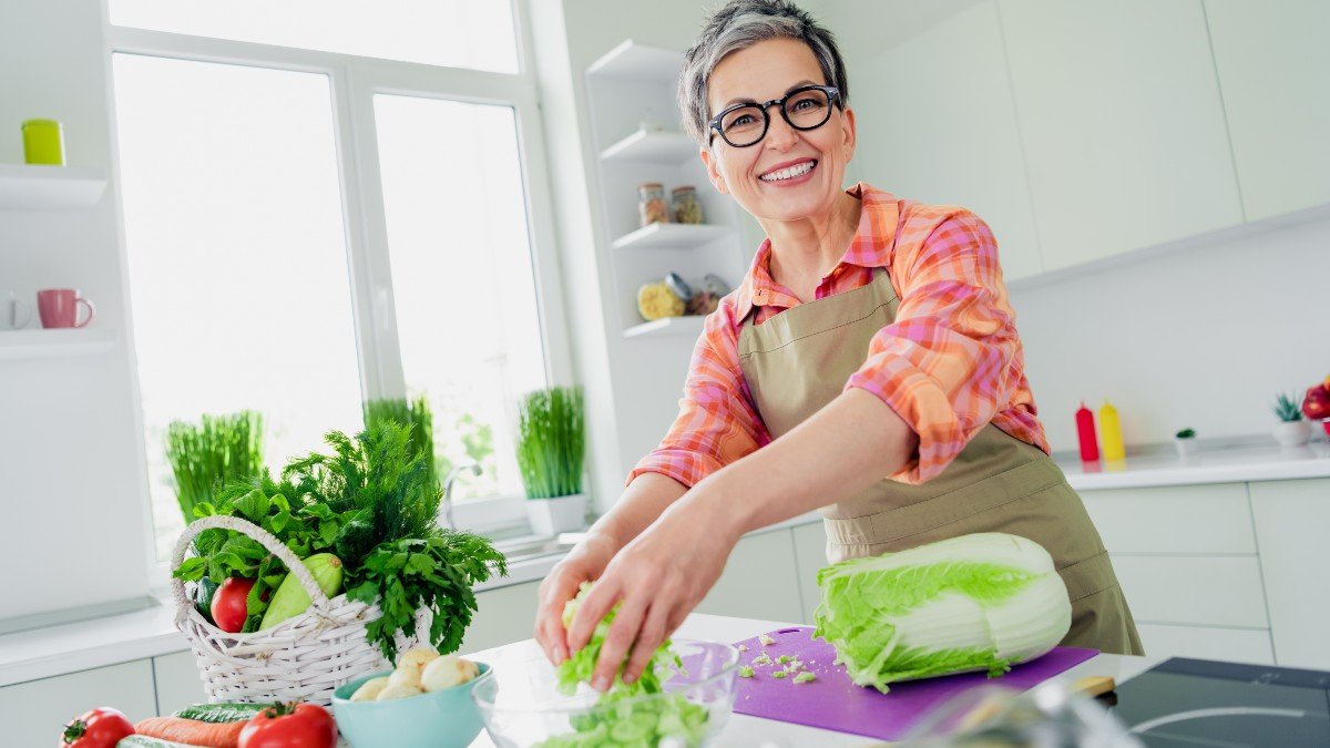 2561035325 kitchen old healthy eating jpg