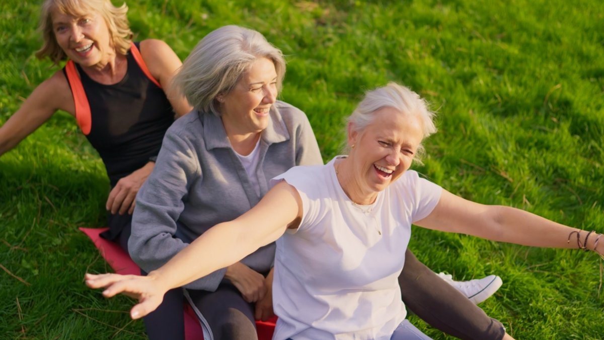 askisi shutterstock 2708621835 jpg