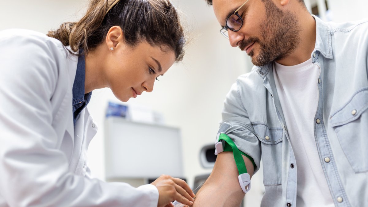 blood donor shutterstock 2165596441 jpg