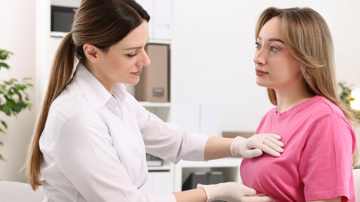 breast shutterstock 2442245663 jpg