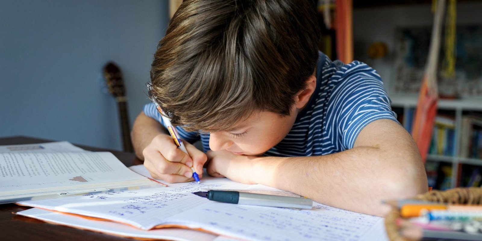 10 Σημαντικά Χαρακτηριστικά Καλού Μαθητή: Οδηγός για Γονείς