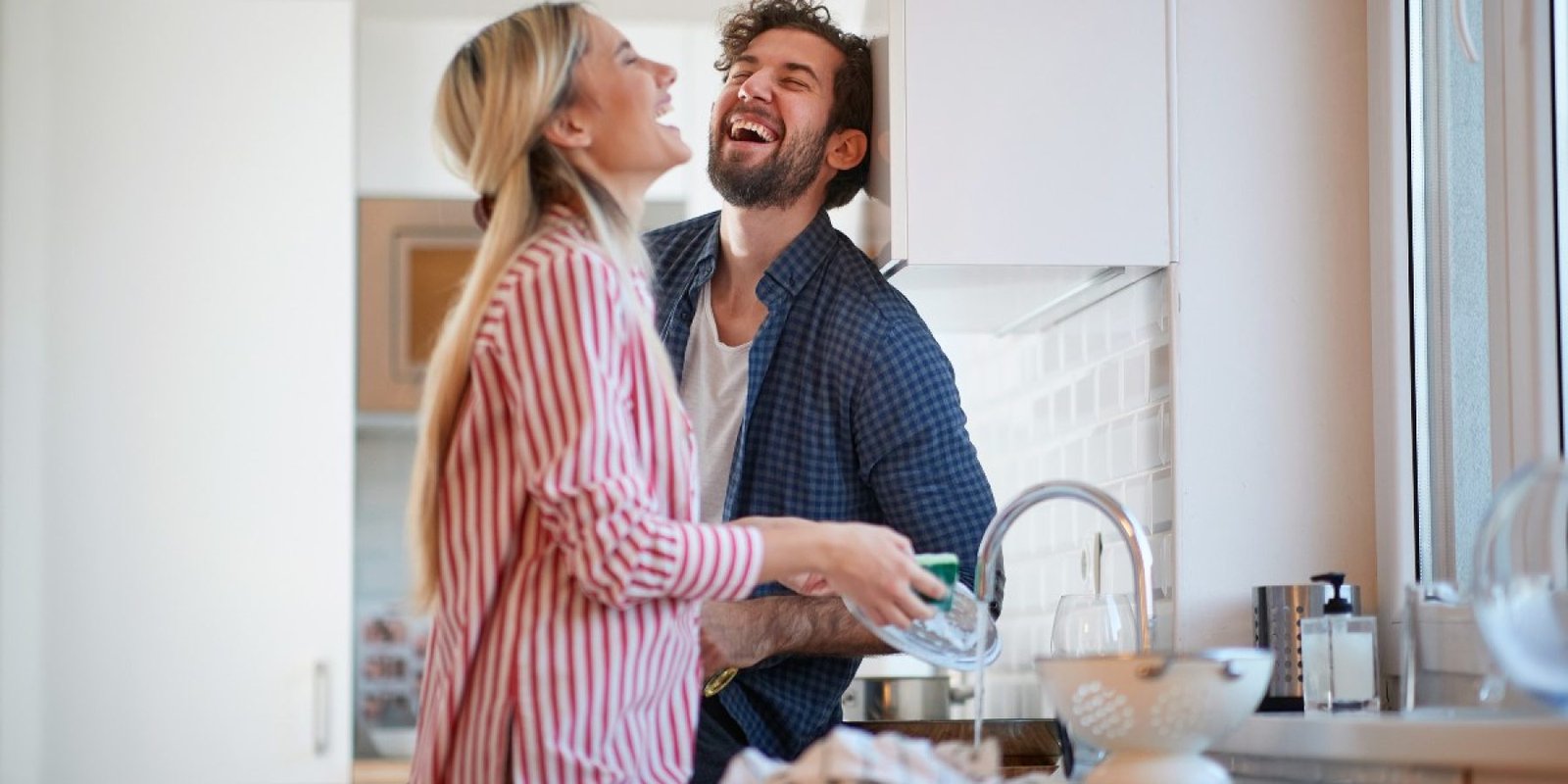 1905382330 couple washing dishes jpg
