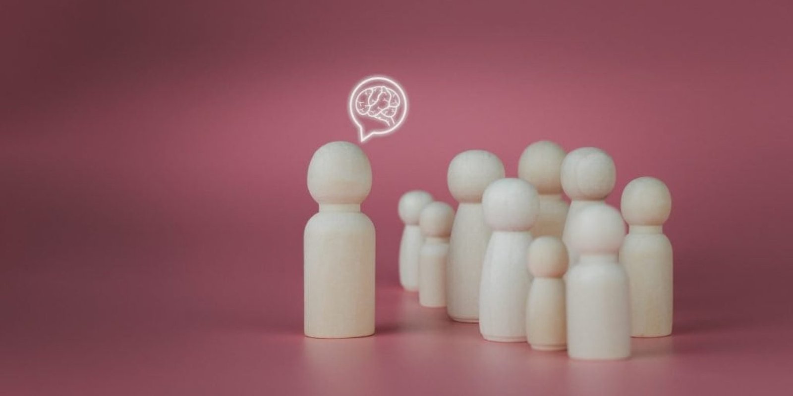 3 fraseis ypsili synaisthimatiki noimosyni doyleia 1024x516 jpg