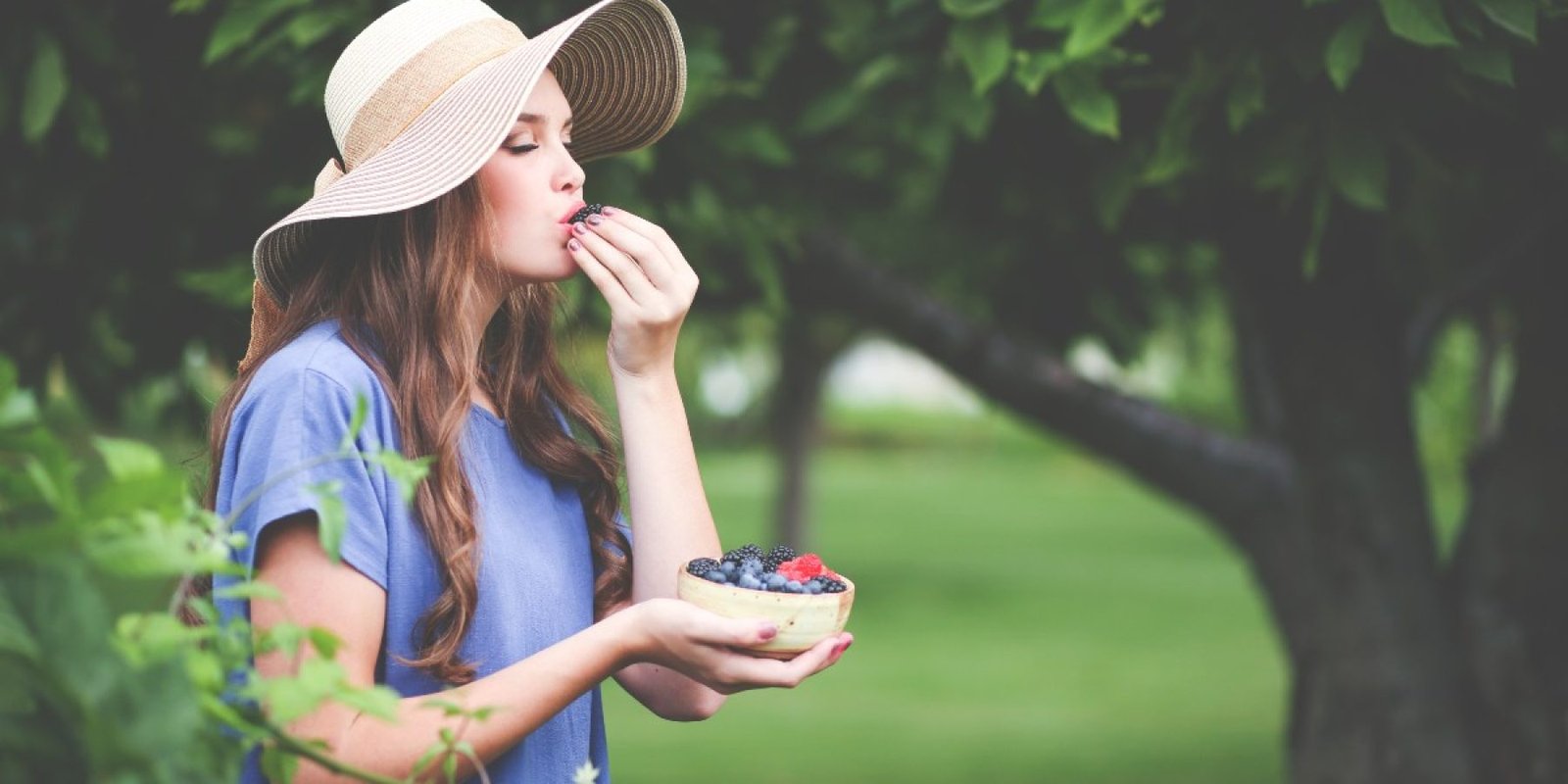 696014029 berries jpg
