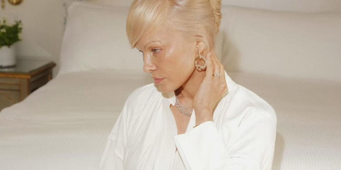 Pamela Anderson 1 e1771595656829 png