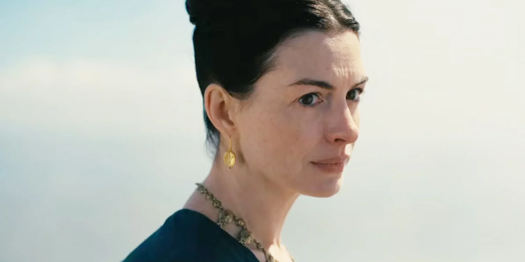 anne hathaway webp