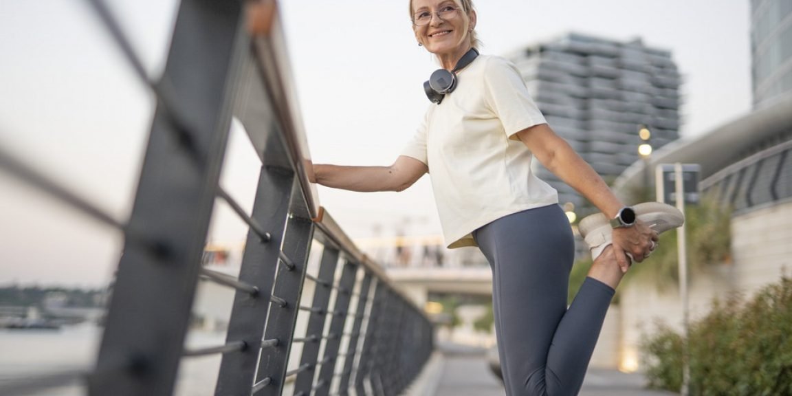 askisi exercise shutterstock 2842001003 jpg