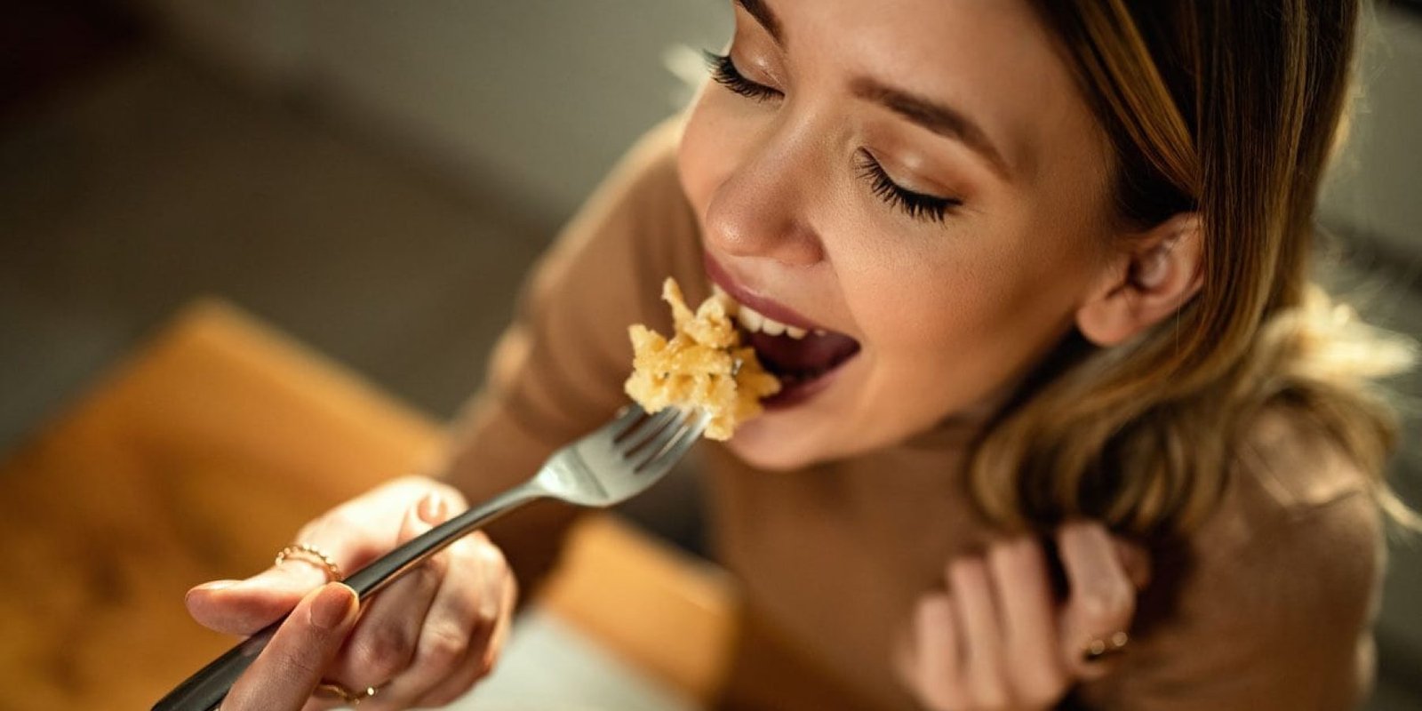 eat woma iStock 1208379871 jpg