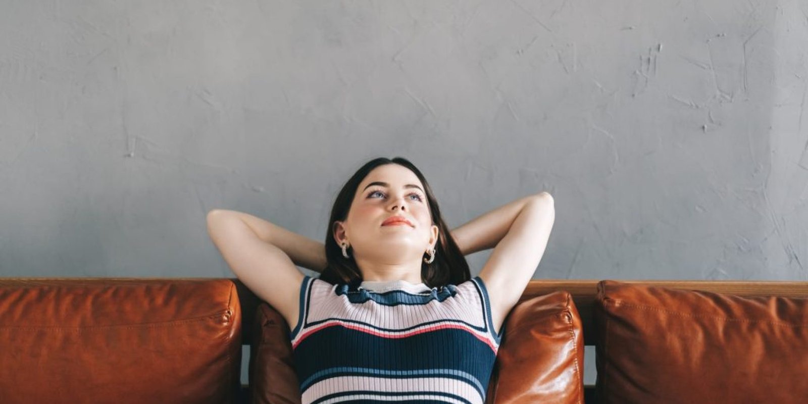 gynaika min kanete tipota tychi 1024x683 jpg