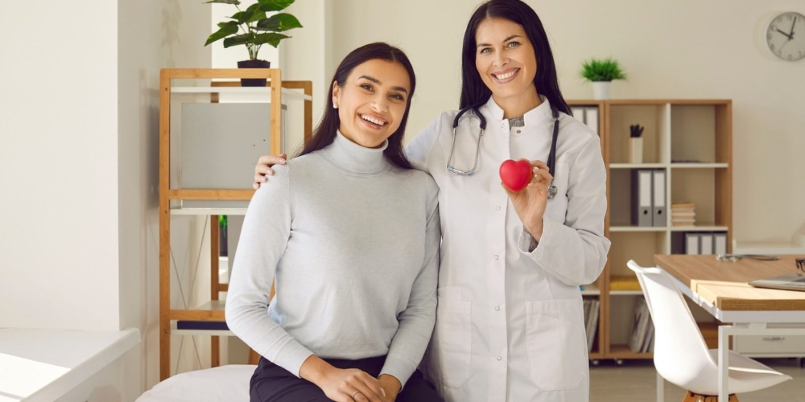 heart doctor shutterstock 2286749951 jpg