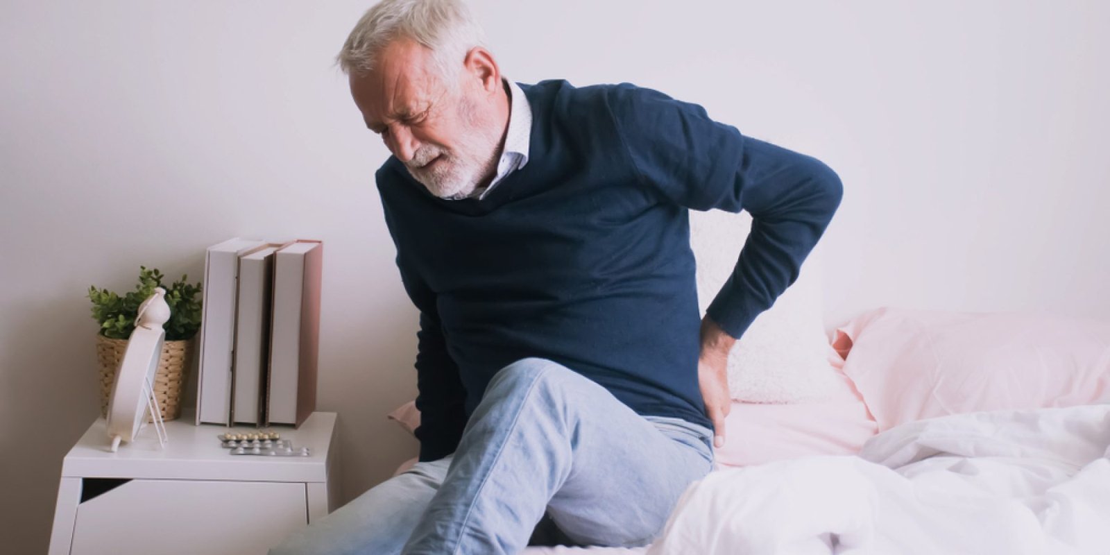 hip pain isxio shutterstock 1520348414 jpg