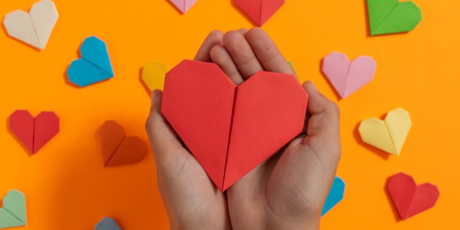 megali kardia 10 charaktiristika 1024x683 jpg