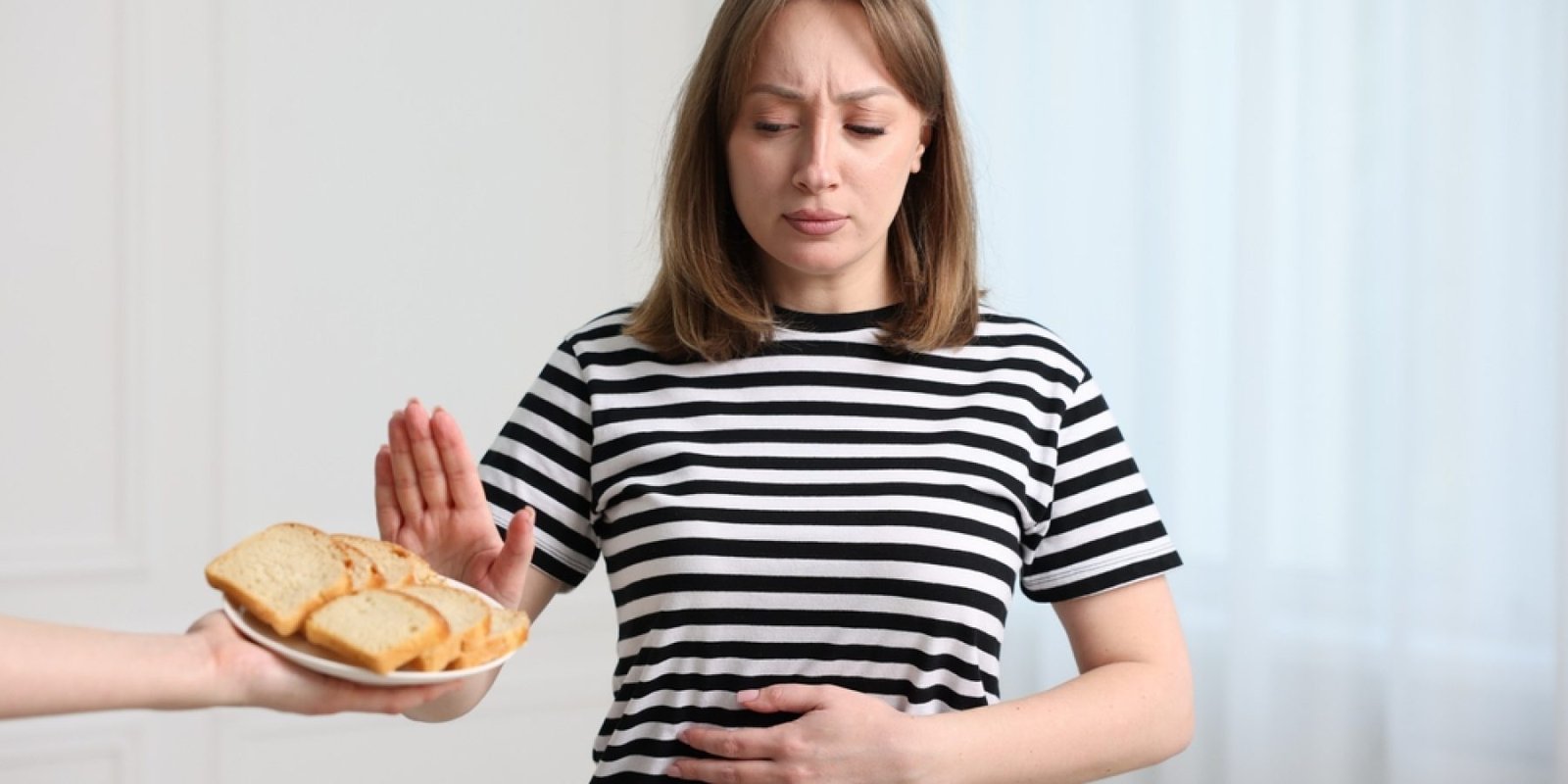 noeating shutterstock 2650449435 jpg
