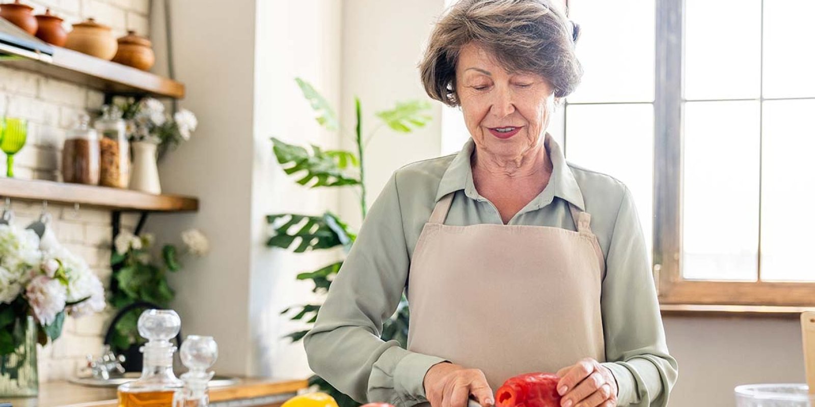 oldlady 2433280047 jpg