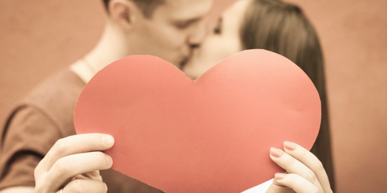 pragmatiki agapi 8 tropoi katalavete 1024x683 jpg