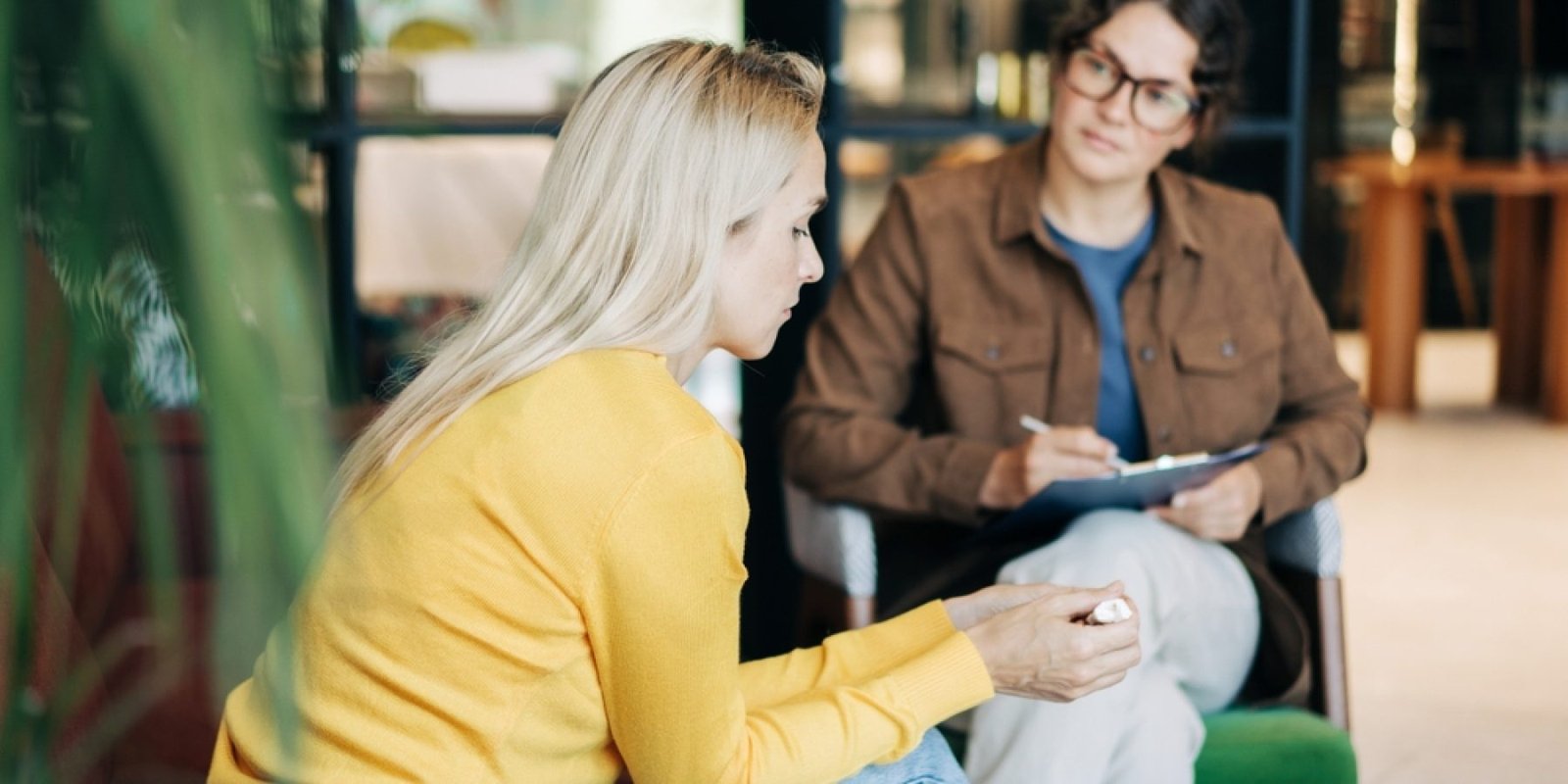 psychologist shutterstock 2472001189 jpg