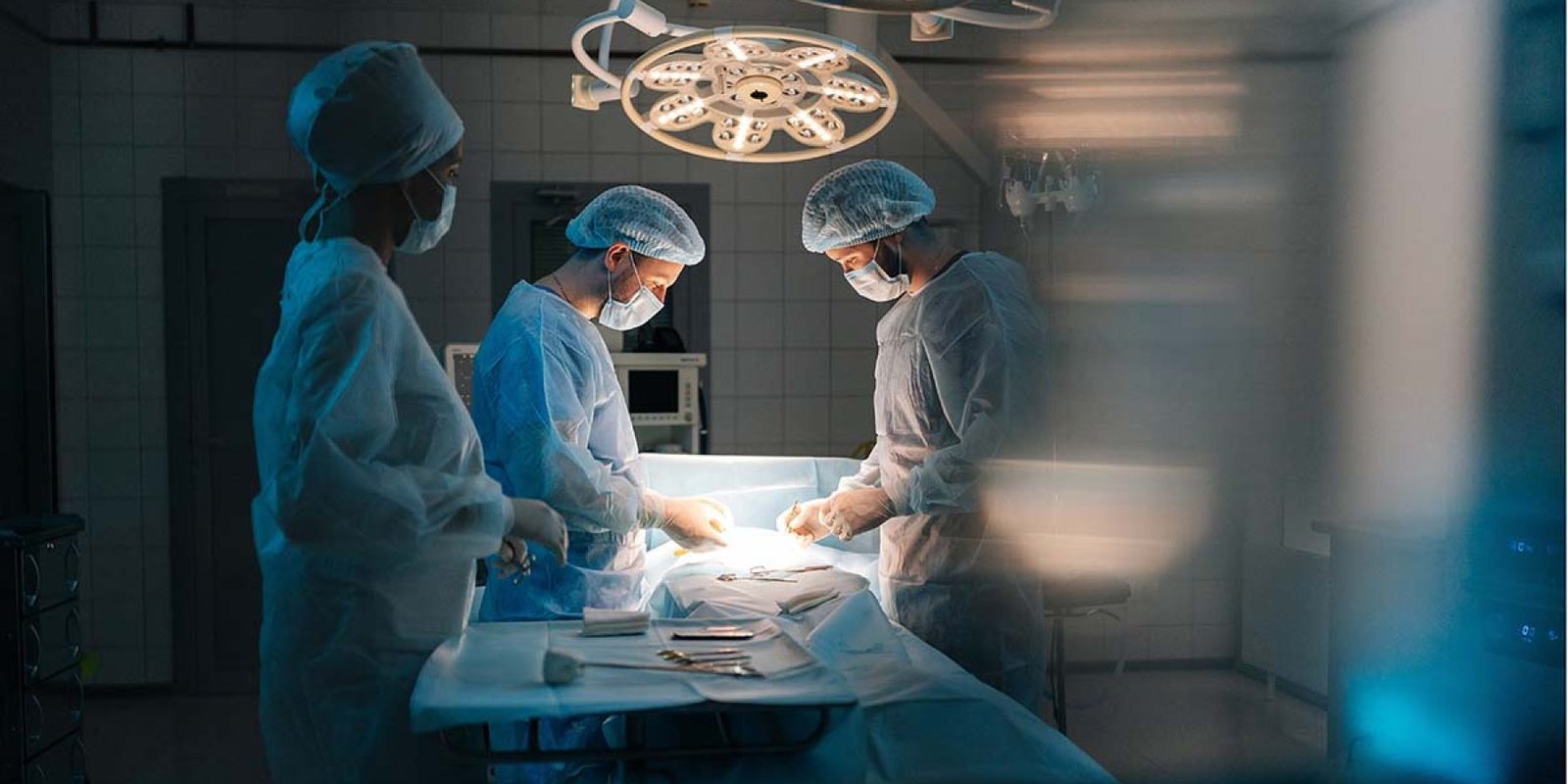 surgery 2417225135 jpg