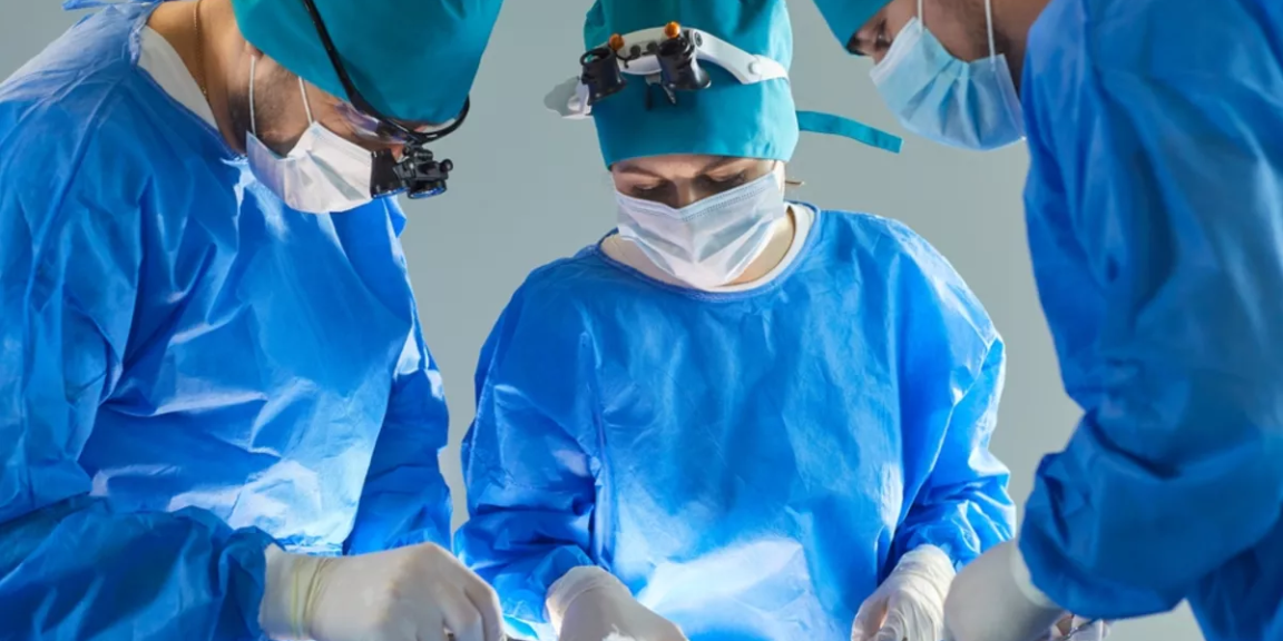 surgery shutterstock 2645150471 png