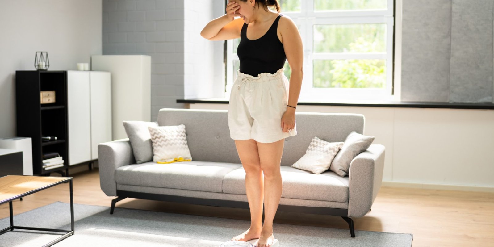 woman weight kilo scale jpg