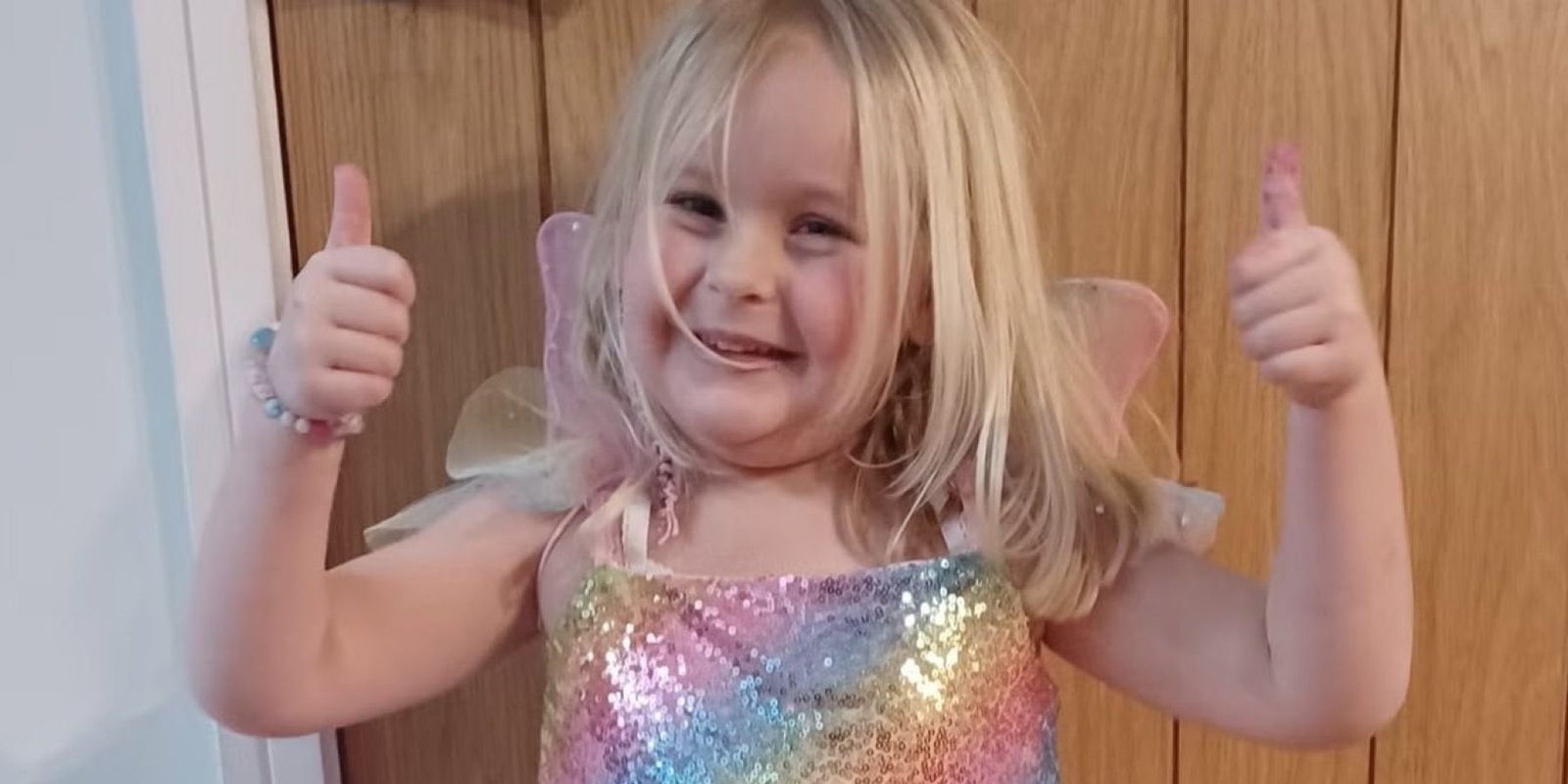 Η μικρή Rosie και οι σοβαροί πονοκέφαλοι Σπάνιος καρκίνος