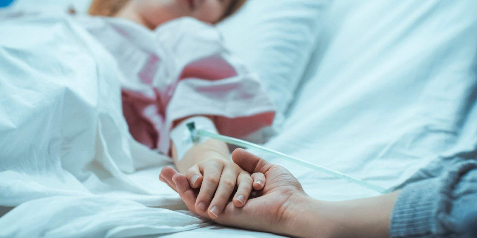 Ιερέας Σώζει 2χρονο Παιδί με ΚΑΡΠΑ στη Λήμνο