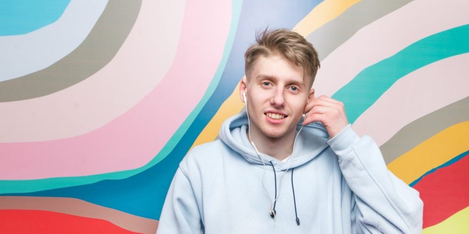 Πότε Ενηλικιώνεται το Παιδί; Αλήθειες Μετά τα 18