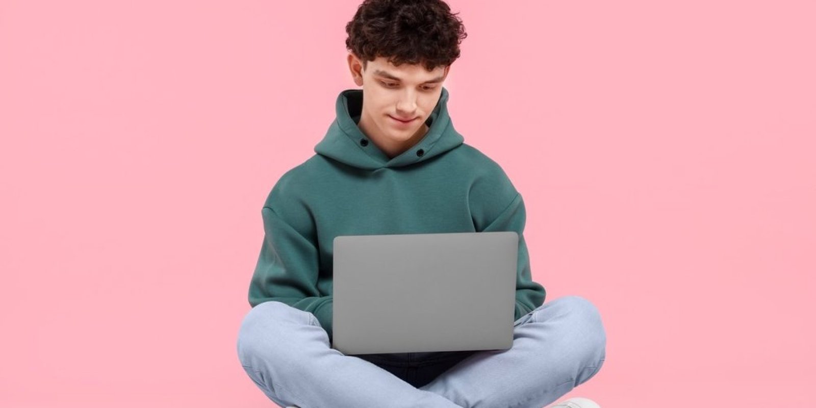 Ψυχική Υγεία Εφήβων Πώς η Υπερβολική Χρήση Οθόνης Υπονομεύει την