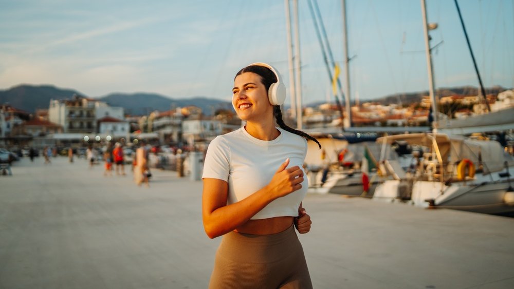 exercise run shutterstock 2737143377 jpg