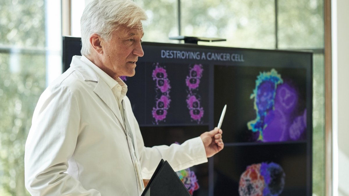 giatros shutterstock 2684328349 jpg