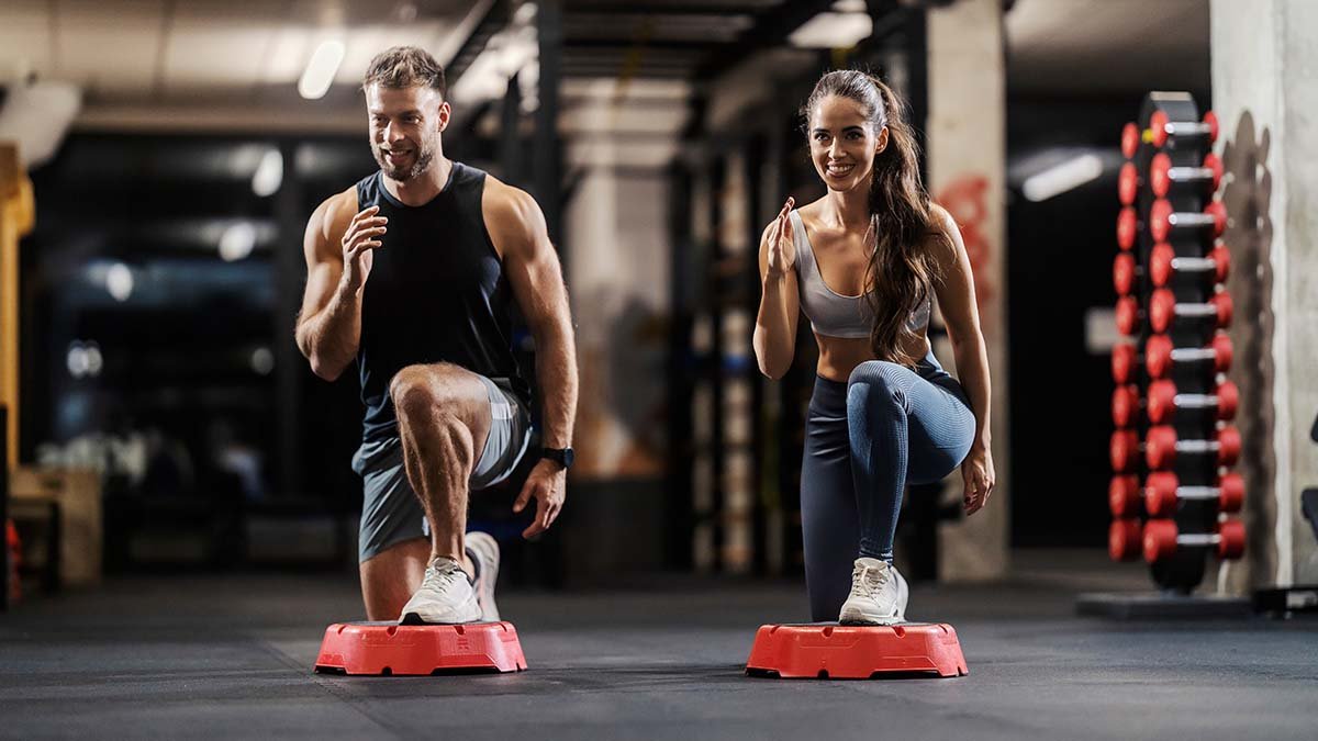 gym couple 2421994343 jpg