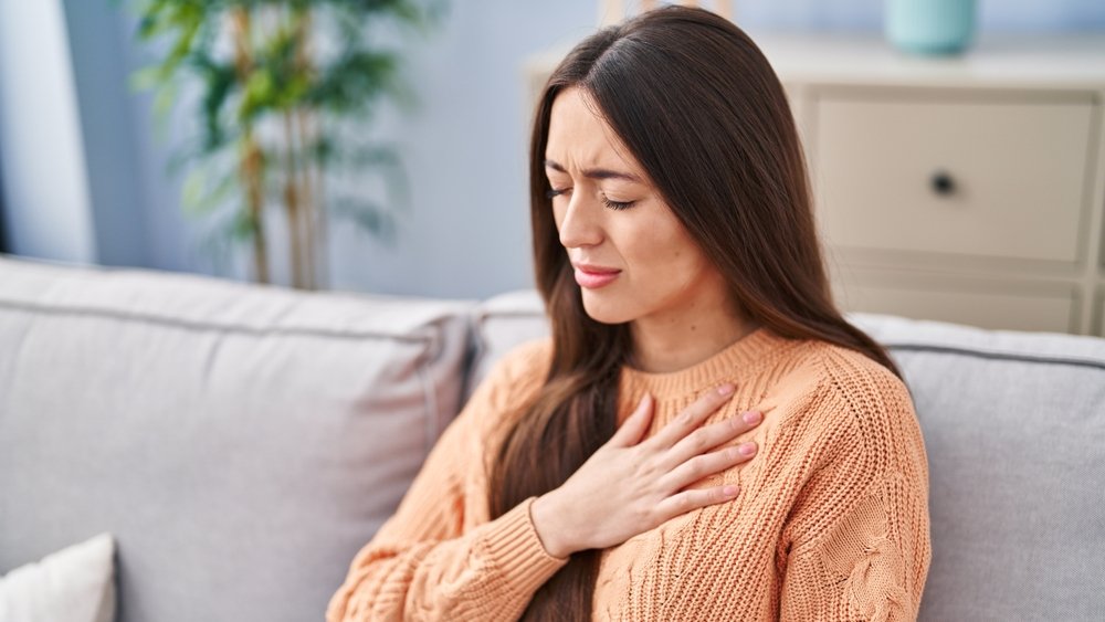 heart attack kardia shutterstock 2328771027 jpg
