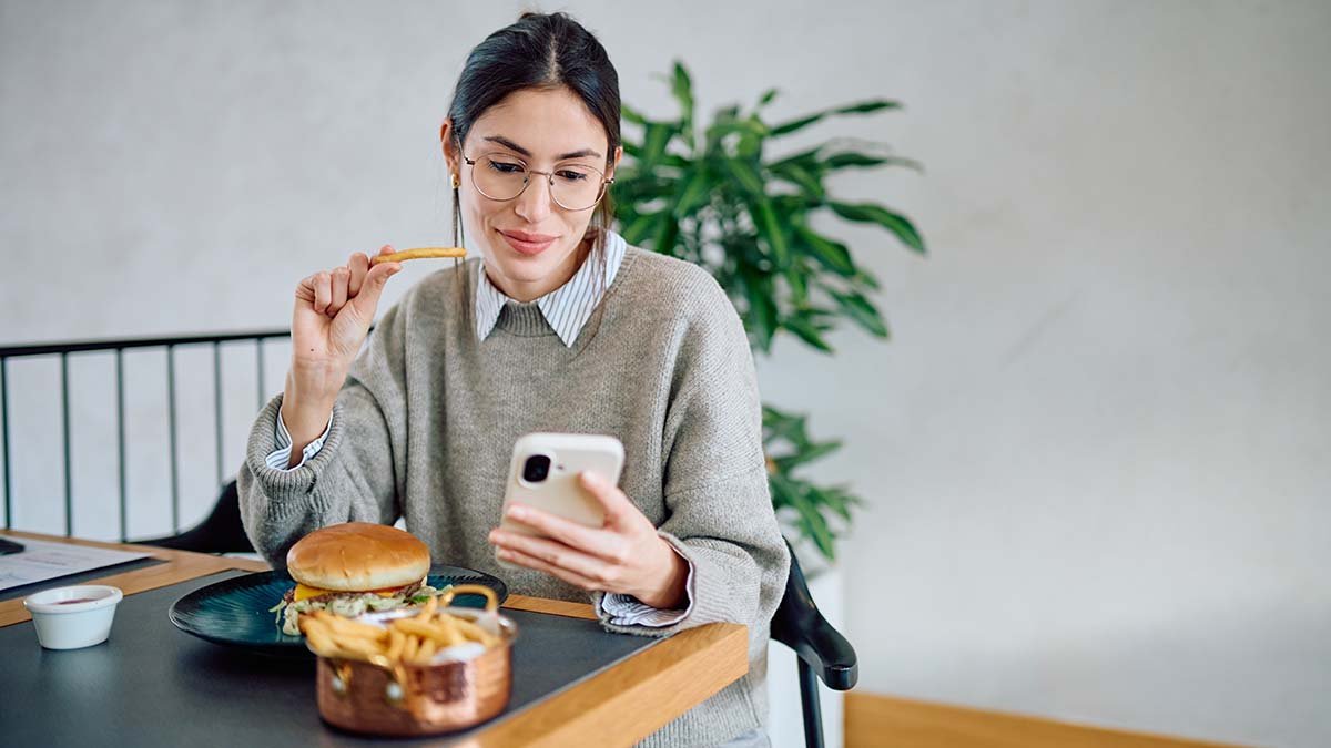 millennial 2710556861 jpg