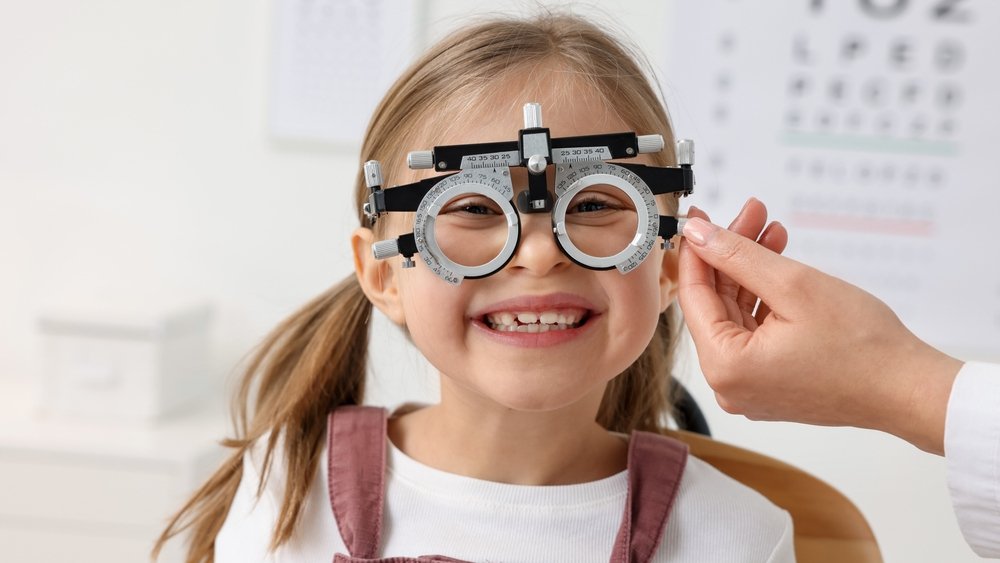 myopia eyes shutterstock 2599344235 jpg