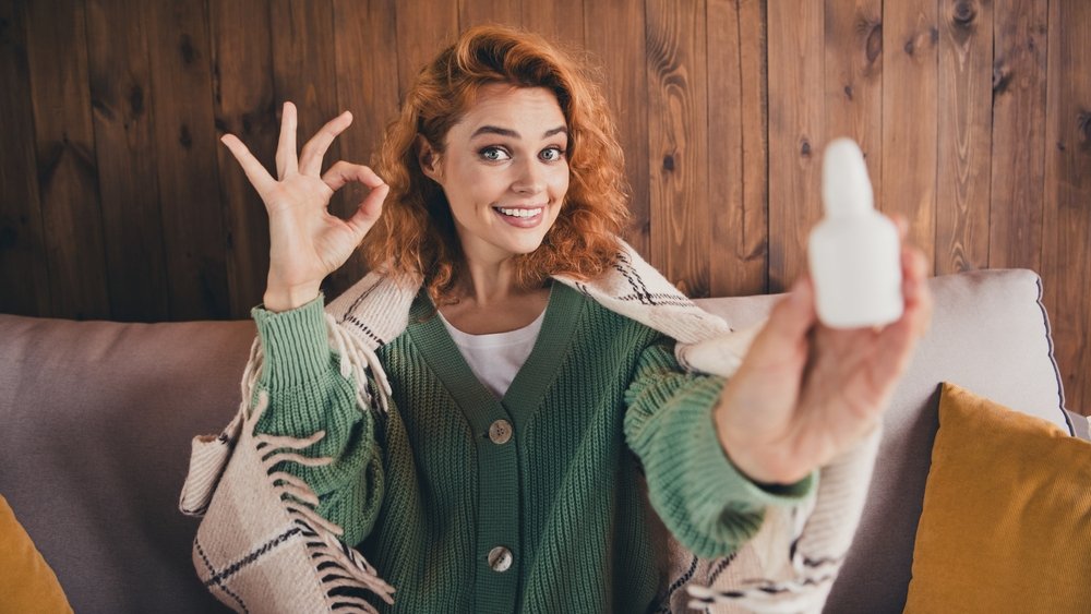 nasal spray shutterstock 2542291279 jpg