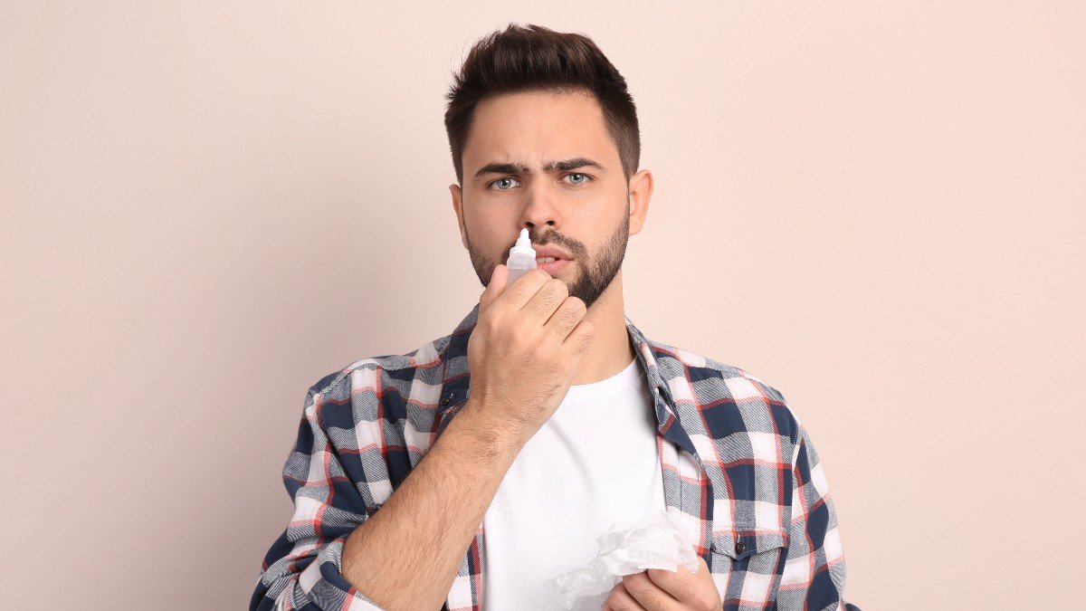 nasal sprey 1940889130 jpg