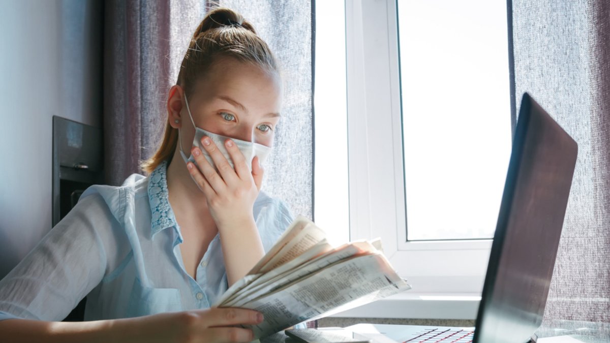 parapliroforisi shutterstock 1711689472 jpg