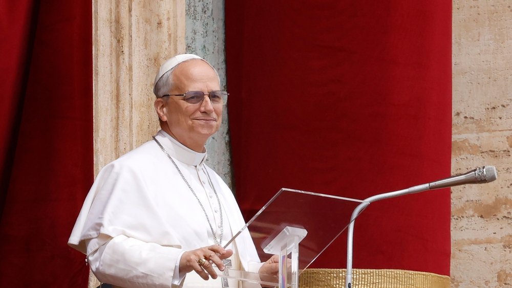 pope leon shutterstock 2637429873 jpg