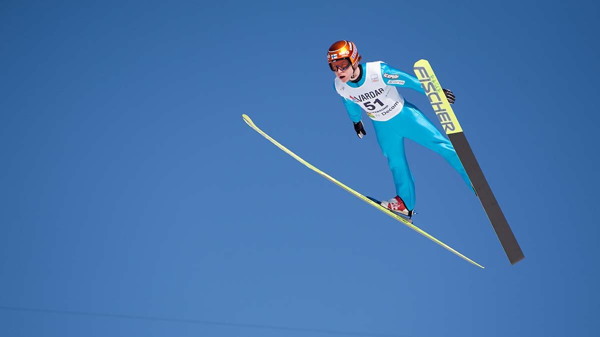 ski jump 26960146 jpg