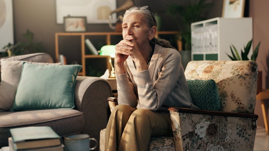 thinking dementia shutterstock 2638387621 jpg