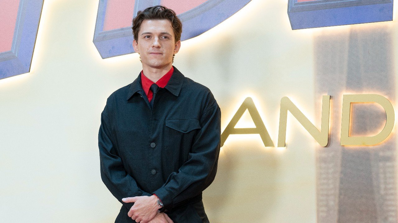 tomholland 2797957197 jpg