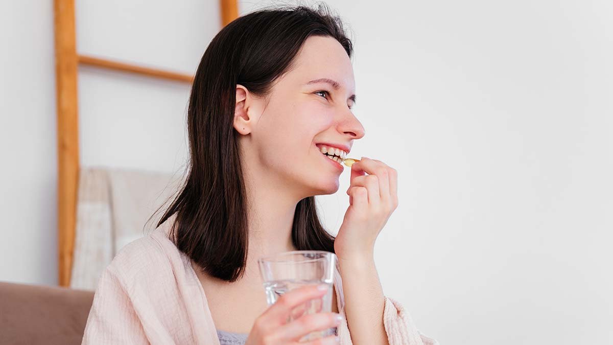 vitamin 2142288497 jpg