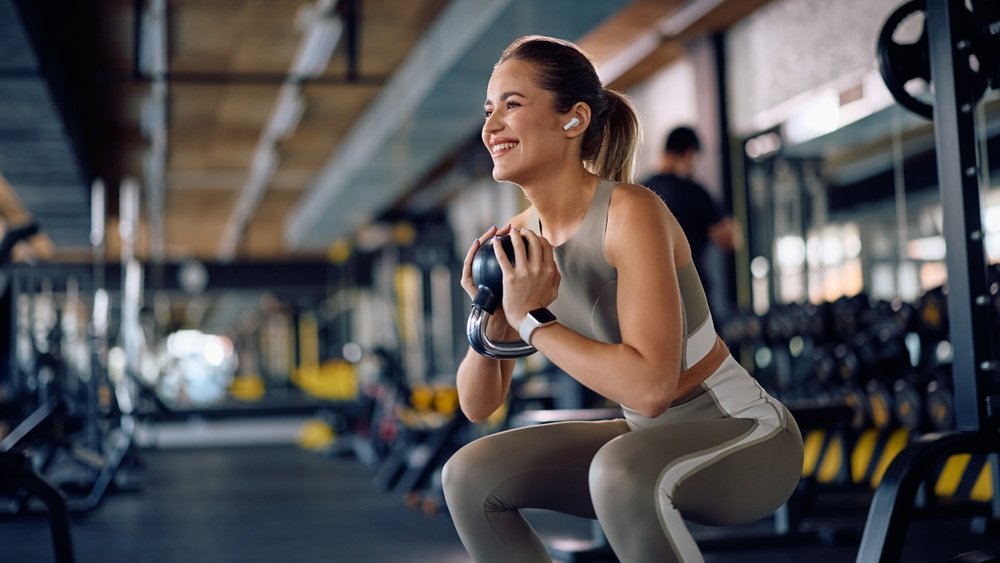 weight lifting shutterstock 2631831037 jpg